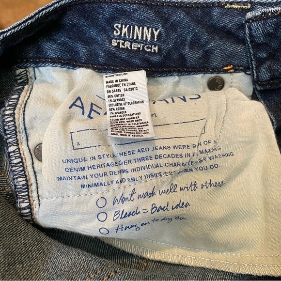 AMERICAN EAGLE Women Blue Skinny Stretch Jeans Size 2 Short - Picture 7 of 9